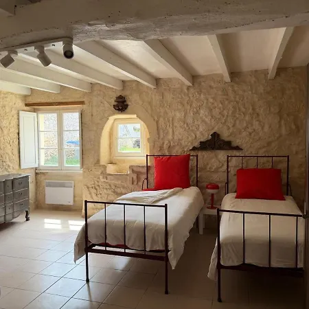 Charming Stone House Near Saint-emilion Ferienhaus *